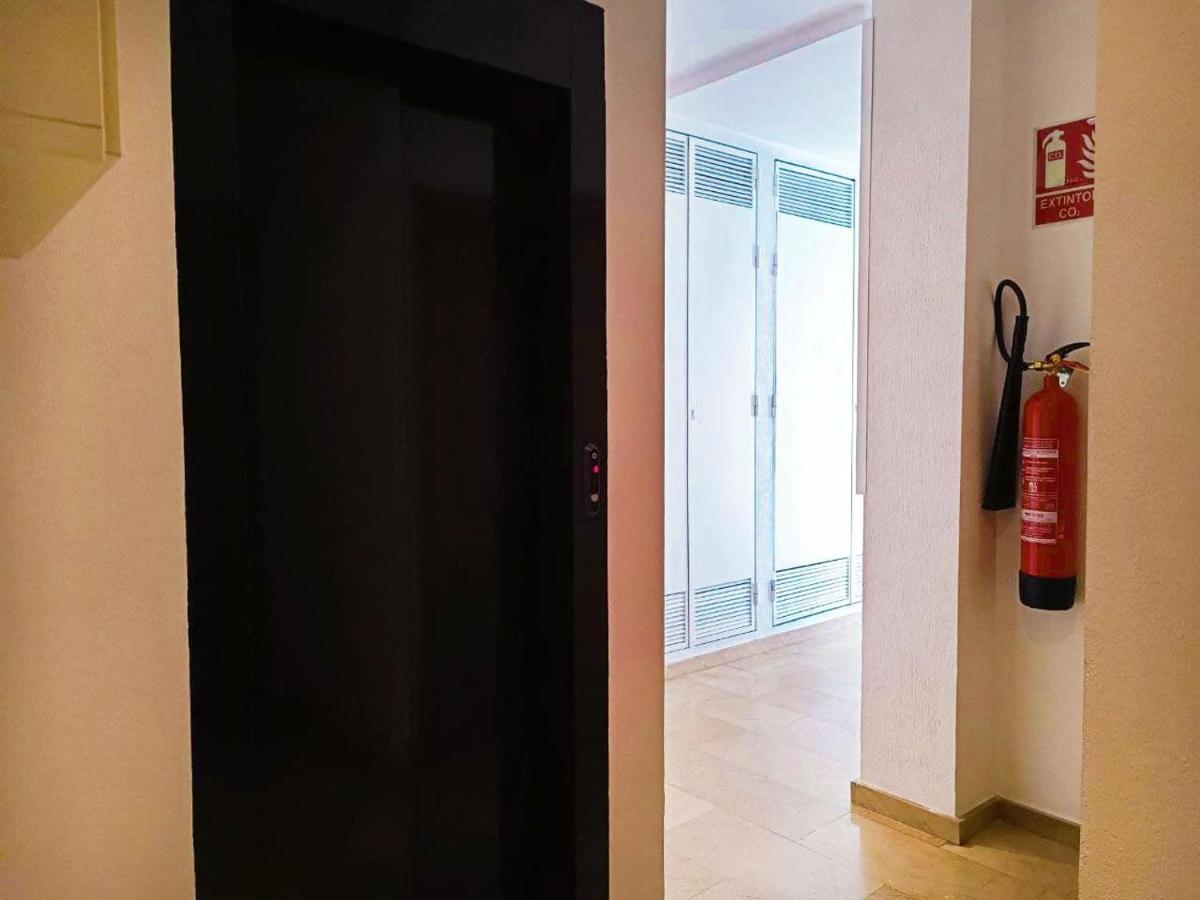 Apartamentos Wayteko Αλικάντε Εξωτερικό φωτογραφία
